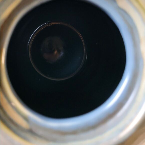 Tumbleweed pottery tea pot with lid - Picture 3 of 7